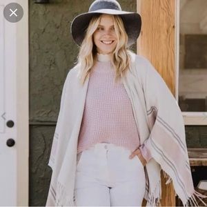 Siizu Causebox poncho